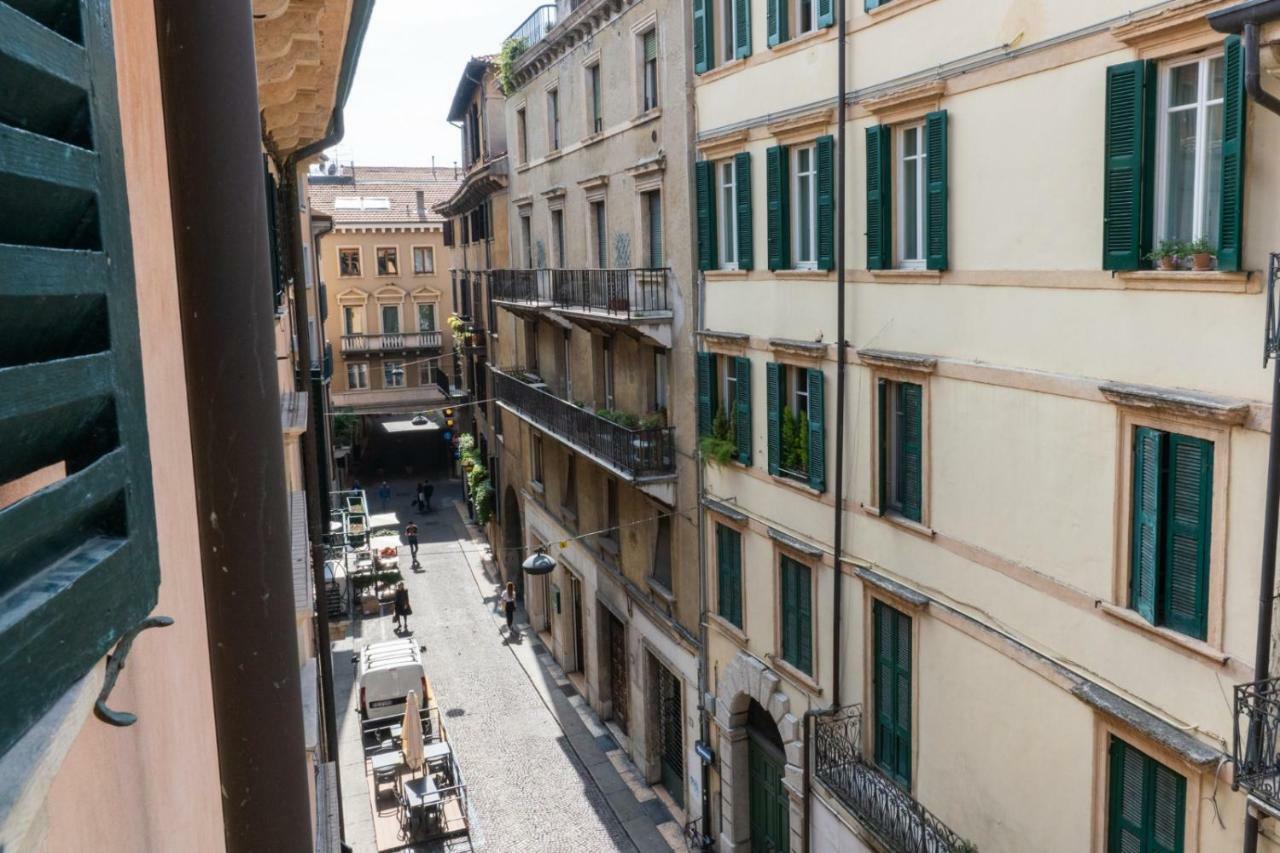 Domus Verona - Accogliente Residenza Rocchetto A 25Mt Da Piazza Erbe Exterior foto